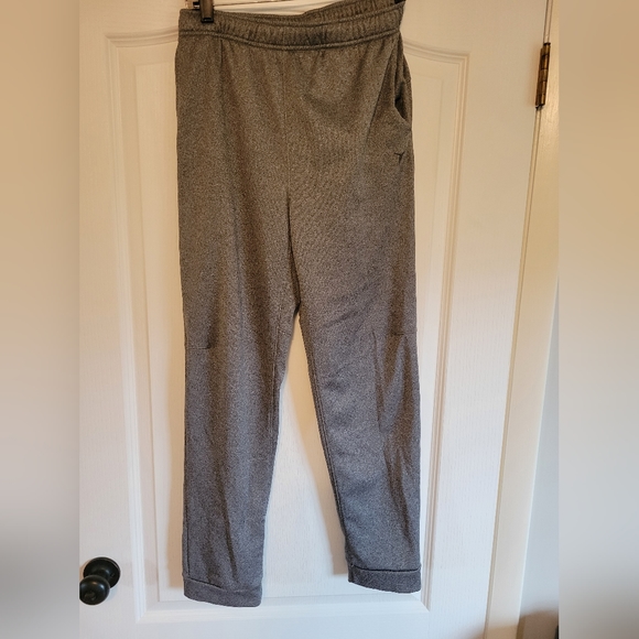 Old Navy active pants - Picture 1 of 3